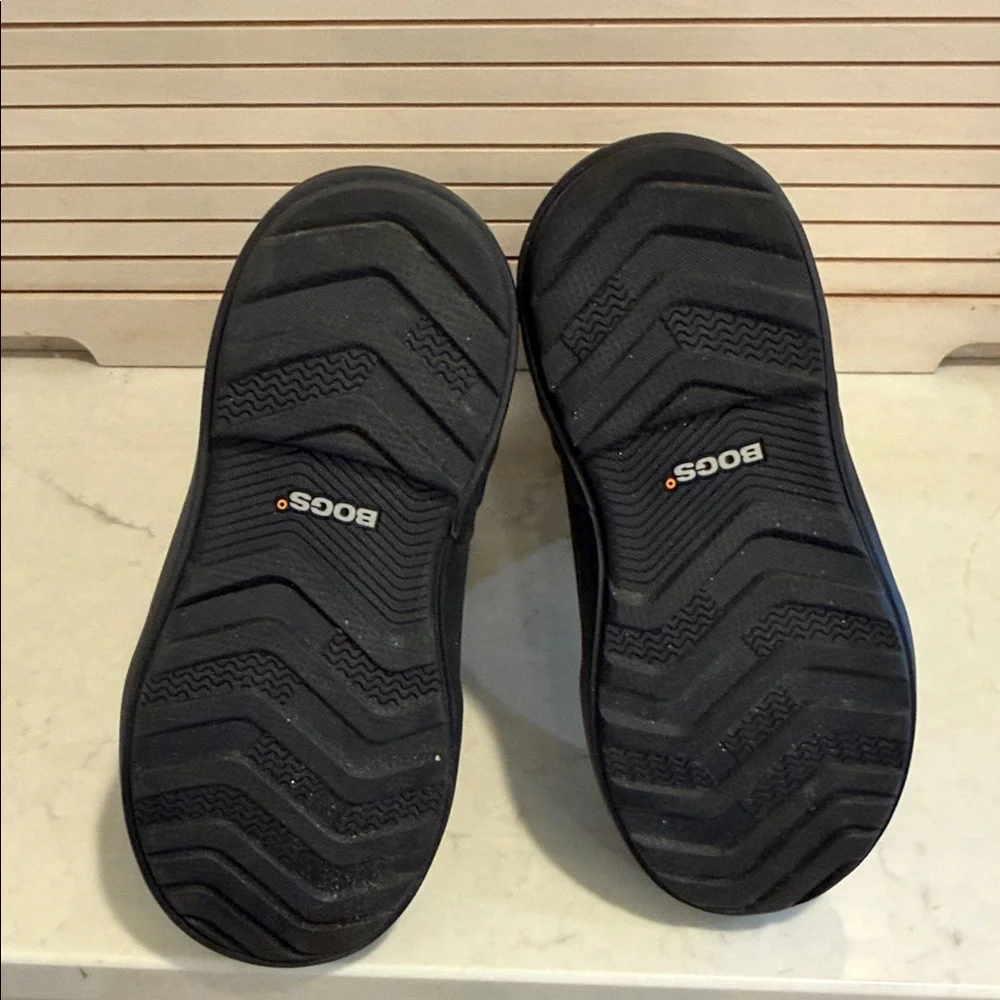 BOGS Kids Black Rain Boots Size‎ 4
